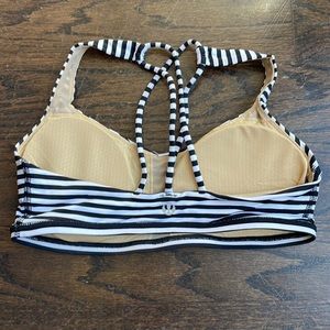 Lululemon criss cross b/w striped sports bra, size 4.